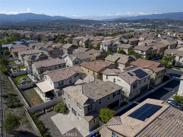 27488 Ginger Court, Saugus, California 91350