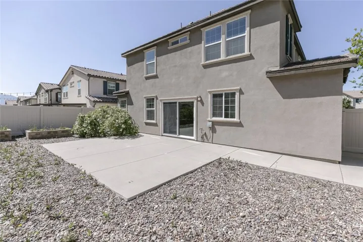 27488 Ginger Court, Saugus, California 91350