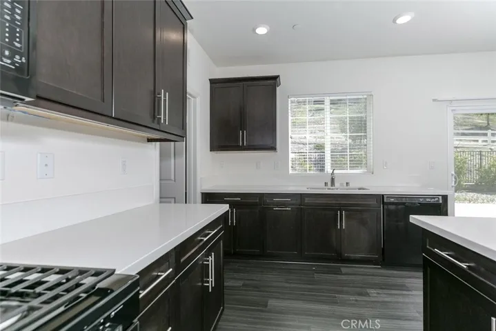 27488 Ginger Court, Saugus, California 91350