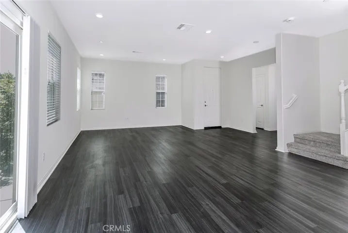 27488 Ginger Court, Saugus, California 91350