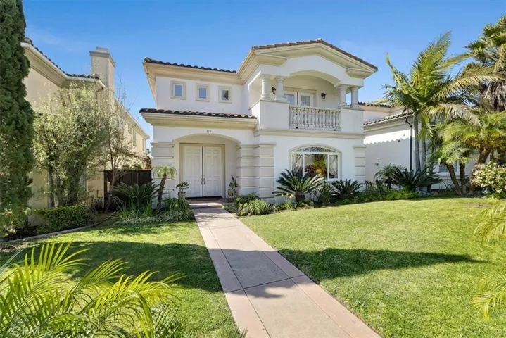 519 S Lucia Avenue, Redondo Beach, California 90277
