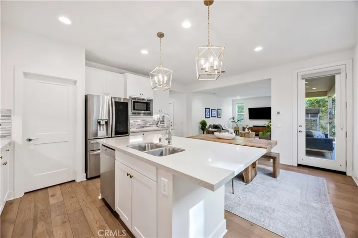 1253 Viejo Hills Drive, Lake Forest, California 92610