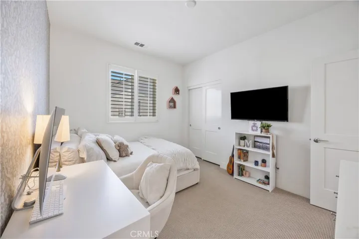 1253 Viejo Hills Drive, Lake Forest, California 92610