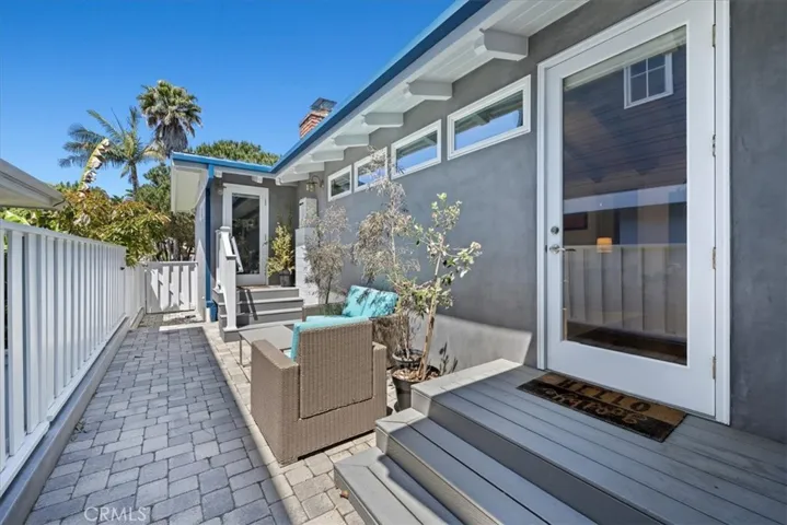 2616 Pine Ave, Manhattan Beach, California 90266