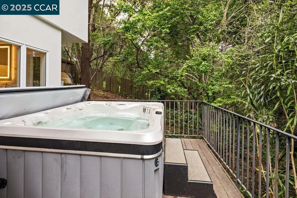 1720 Toyon Rd, Lafayette, California 94549 home-pic-16