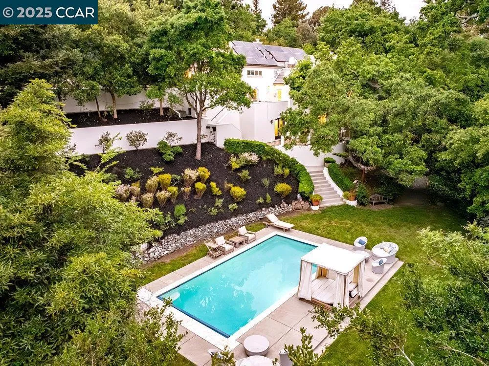 1720 Toyon Rd, Lafayette, California 94549 home-pic-1