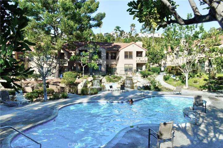 1042 Calle Del Cerro 206, San Clemente, California 92672