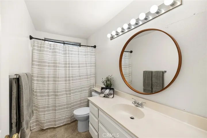 Upstairs Hall Bath