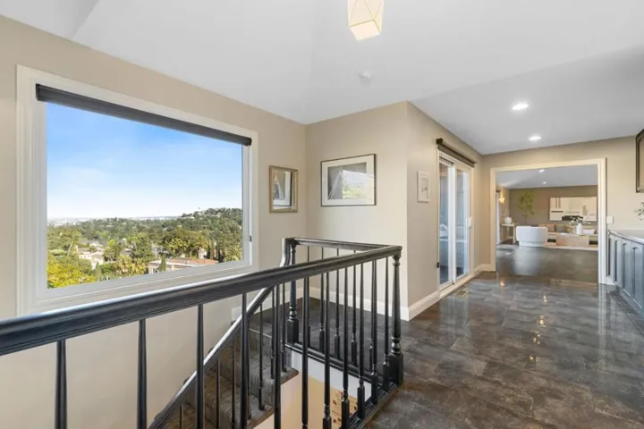 29 Kirkwood Way, San Carlos, California 94070