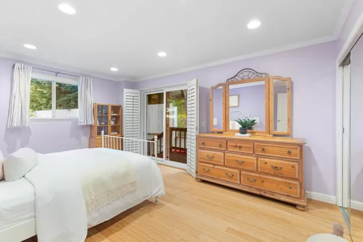 29 Kirkwood Way, San Carlos, California 94070