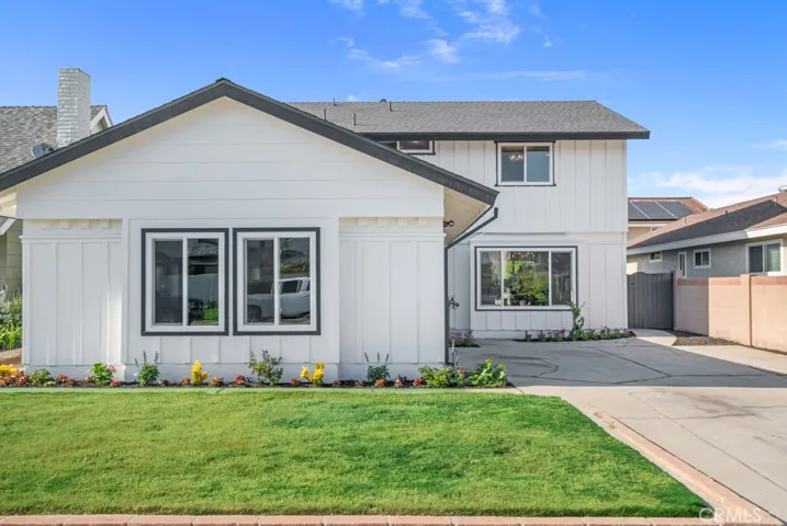 5171 Del Este Circle, La Palma, California 90623