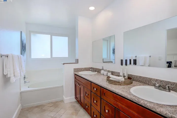 34724 Teal Cmn, Fremont, California 94555