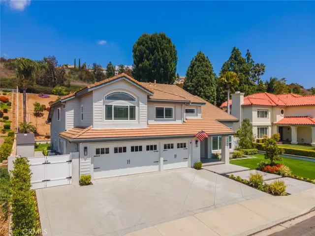24661 Las Patranas, Yorba Linda, California 92887