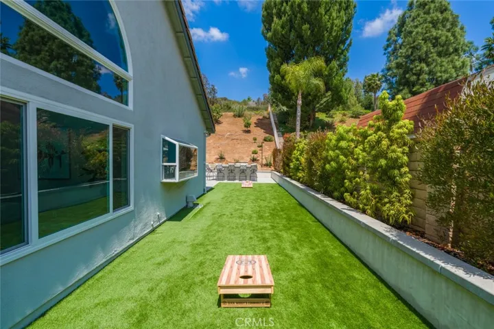 24661 Las Patranas, Yorba Linda, California 92887