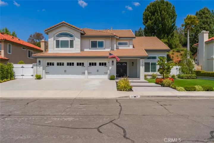 24661 Las Patranas, Yorba Linda, California 92887