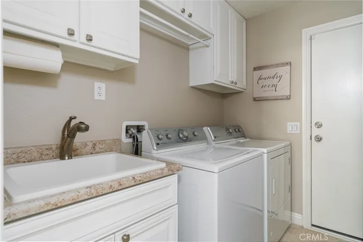24661 Las Patranas, Yorba Linda, California 92887