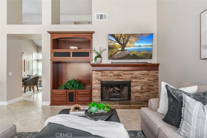 24661 Las Patranas, Yorba Linda, California 92887