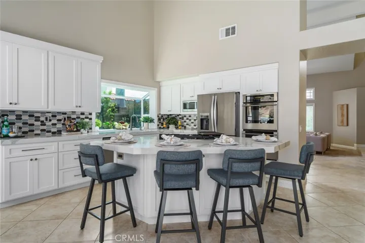 24661 Las Patranas, Yorba Linda, California 92887
