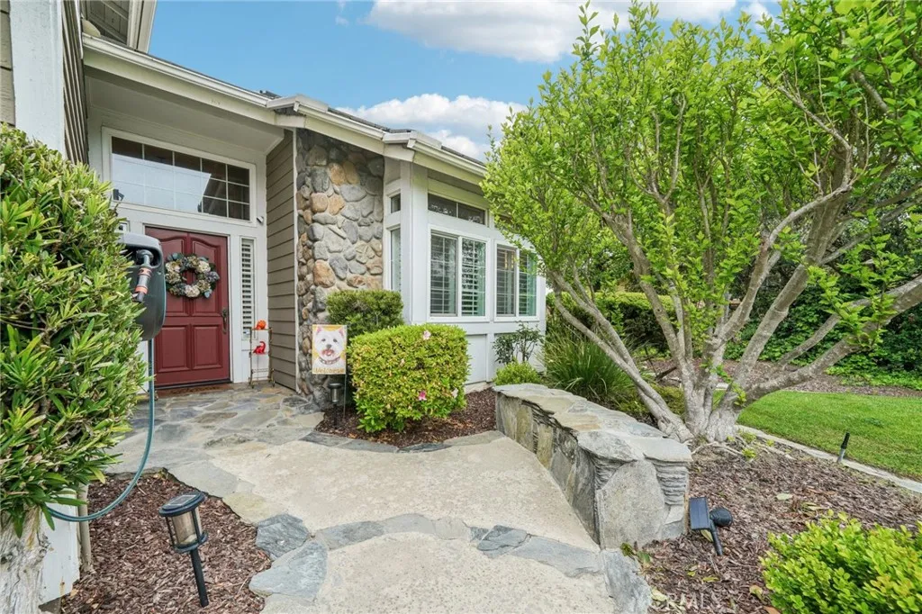 15961 Ranch House Road, Chino Hills, California 91709 home-pic-5