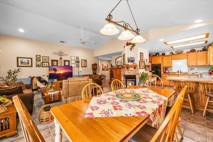 57271 Dumosa Court, Yucca Valley, California 92284