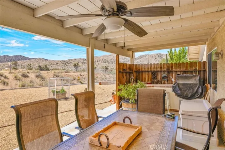 57271 Dumosa Court, Yucca Valley, California 92284