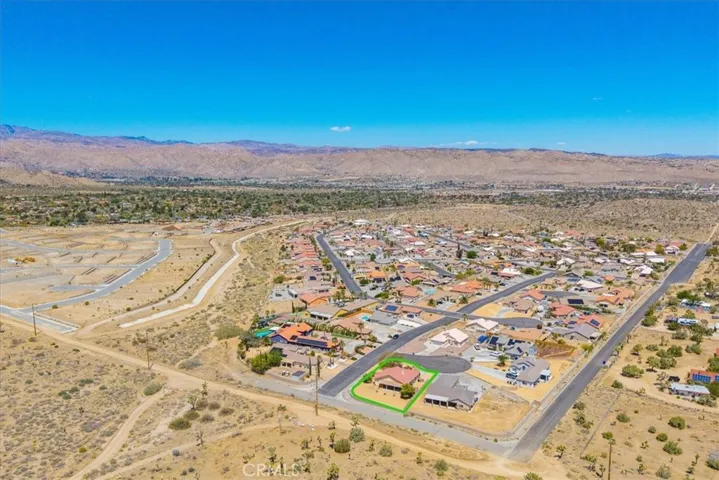 57271 Dumosa Court, Yucca Valley, California 92284