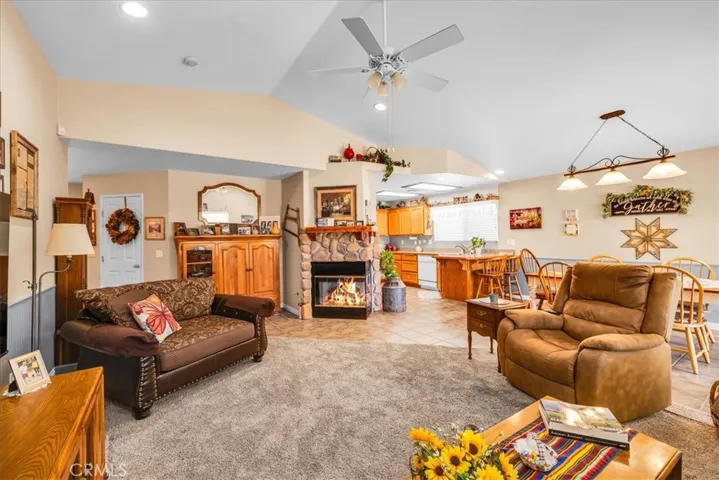 57271 Dumosa Court, Yucca Valley, California 92284