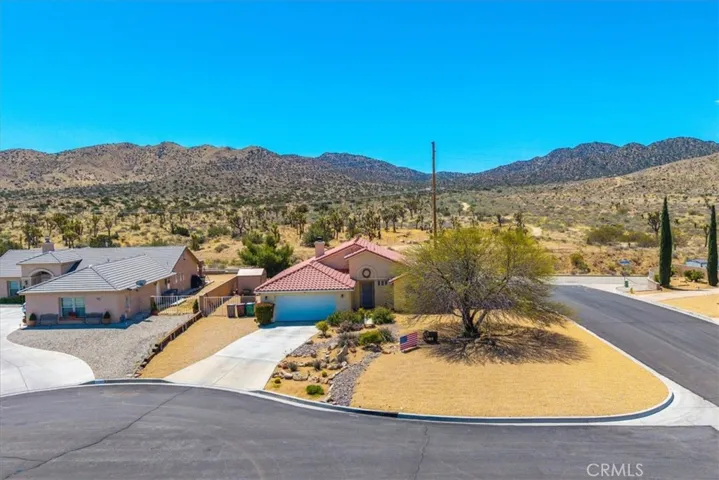 57271 Dumosa Court, Yucca Valley, California 92284