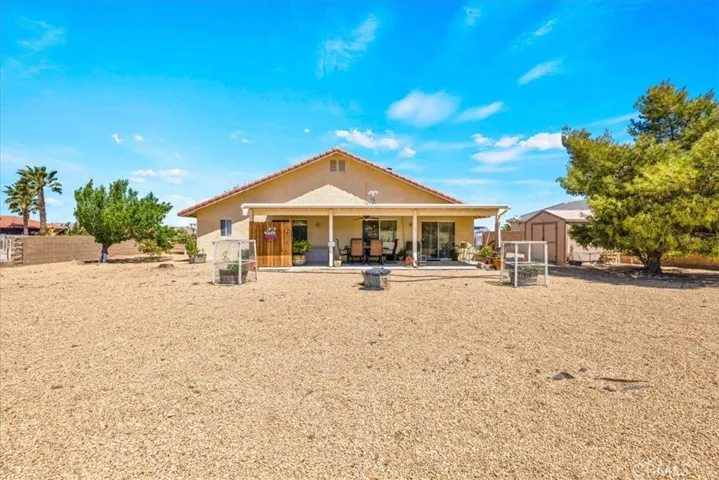 57271 Dumosa Court, Yucca Valley, California 92284