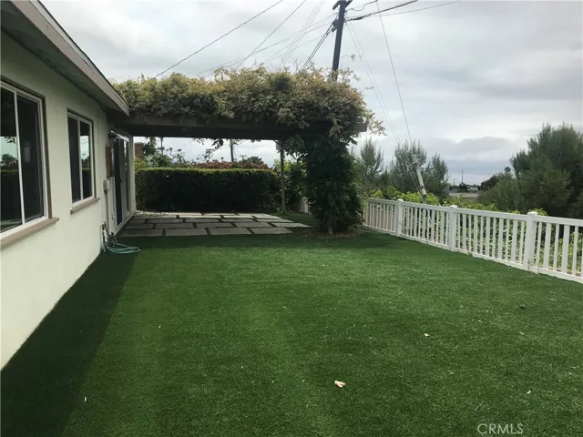 6919 Grovespring Drive, Rancho Palos Verdes, California 90275