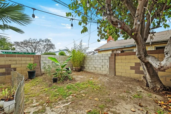 12343 Rives Avenue, Downey, California 90242