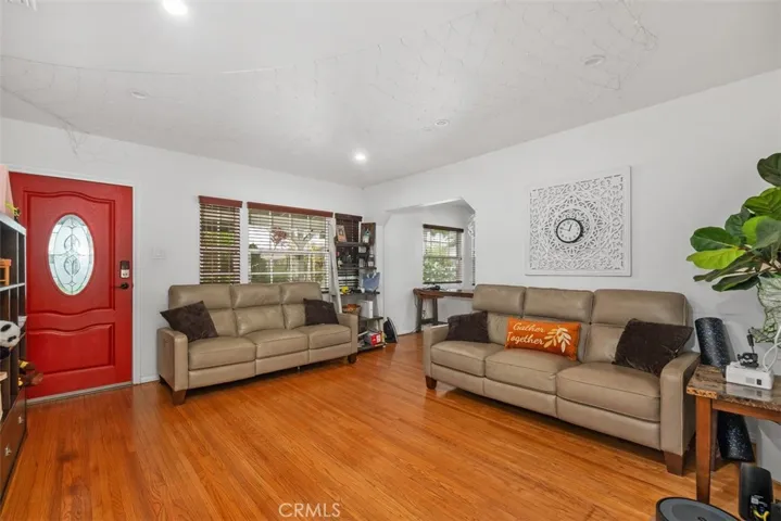 12343 Rives Avenue, Downey, California 90242