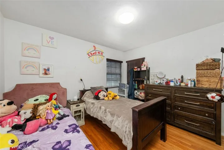 12343 Rives Avenue, Downey, California 90242