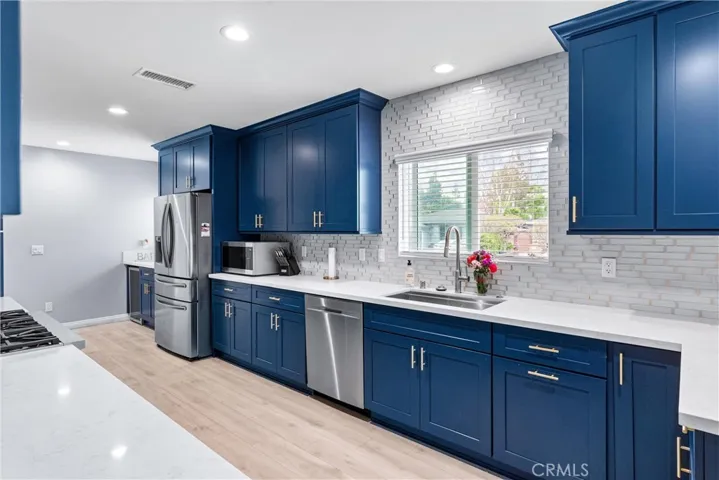 15820 Leffingwell Road, Whittier, California 90604