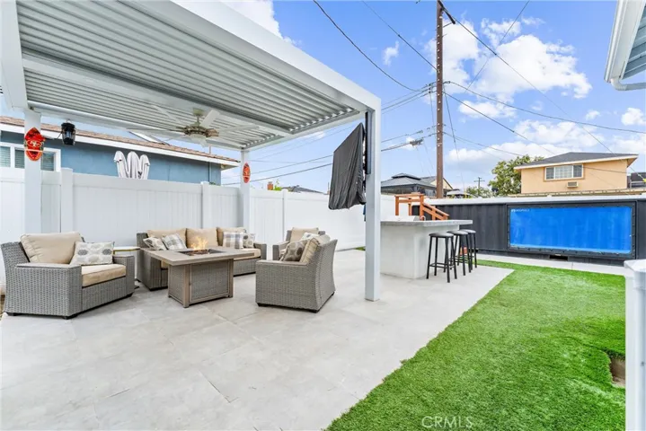15820 Leffingwell Road, Whittier, California 90604