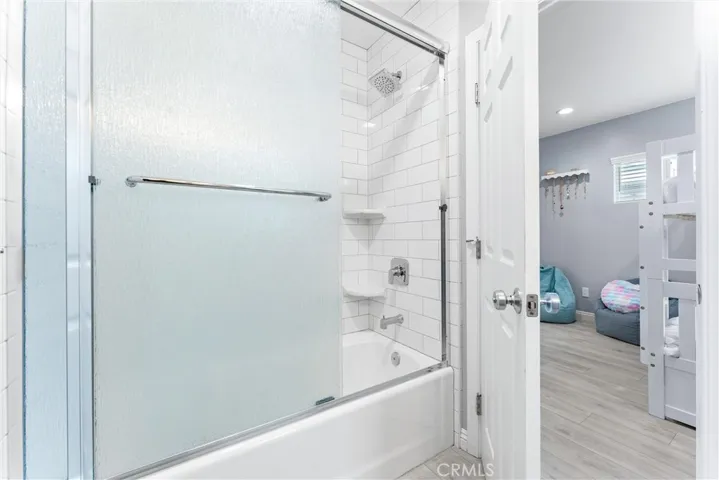 15820 Leffingwell Road, Whittier, California 90604