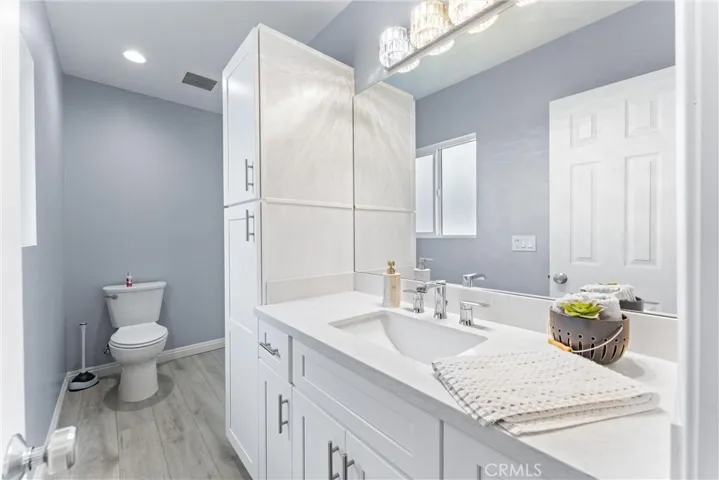 15820 Leffingwell Road, Whittier, California 90604