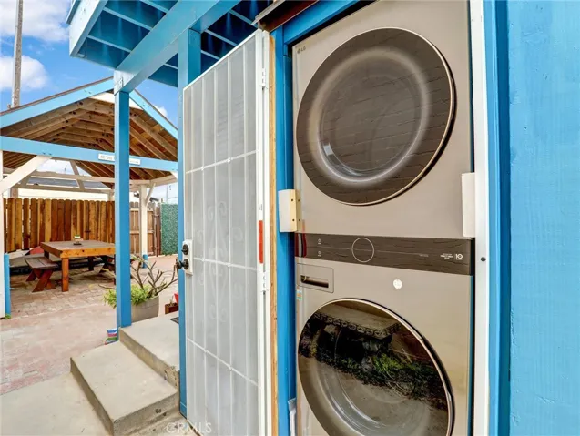 New washer Dryer
