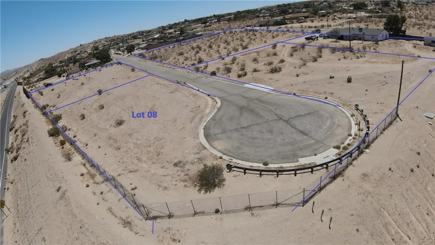 Lot 8