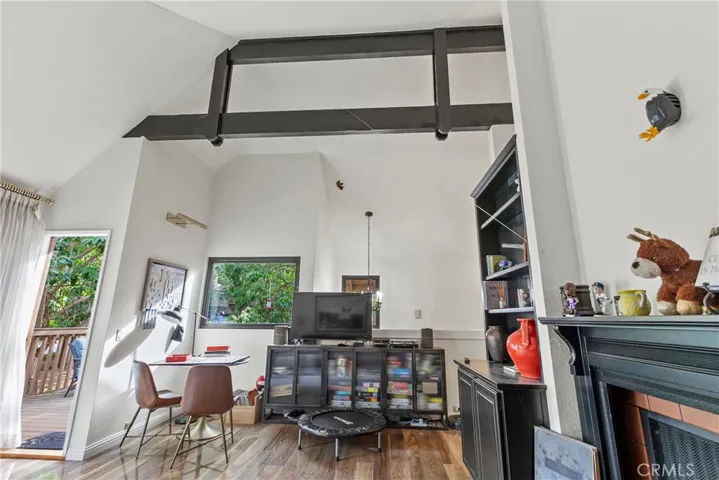 672 Serrano Drive 9, San Luis Obispo, California 93405