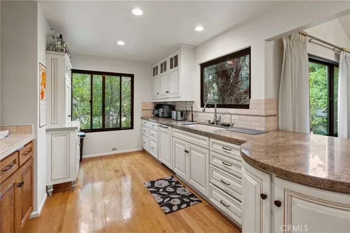 672 Serrano Drive 9, San Luis Obispo, California 93405