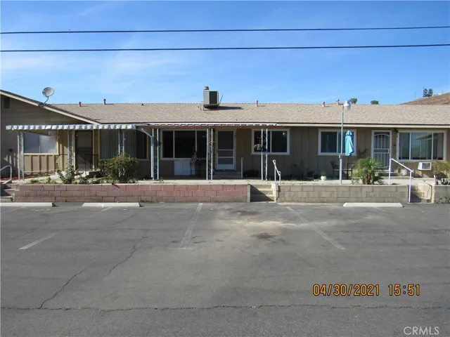 150 E Lakeshore Drive 79, Lake Elsinore, California 92530