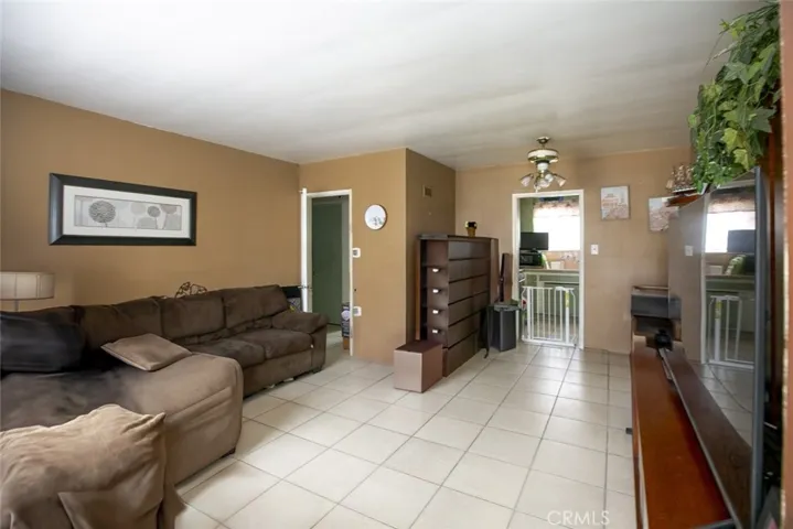 7347 Bakman Avenue, Sun Valley, California 91352