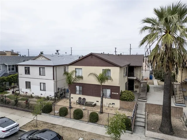 7347 Bakman Avenue, Sun Valley, California 91352