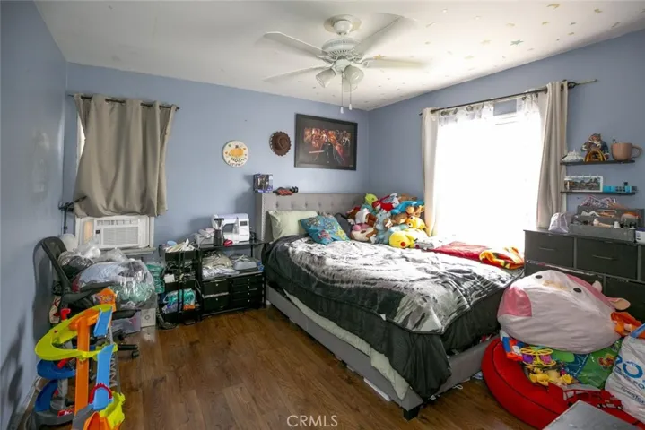 7347 Bakman Avenue, Sun Valley, California 91352
