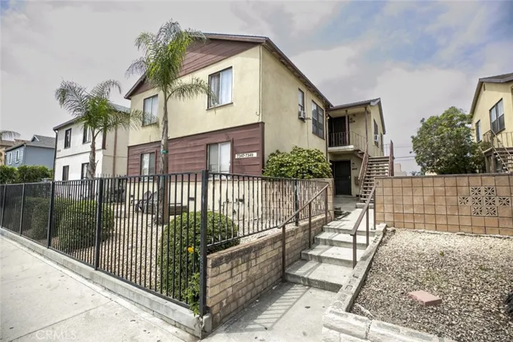 7347 Bakman Avenue, Sun Valley, California 91352