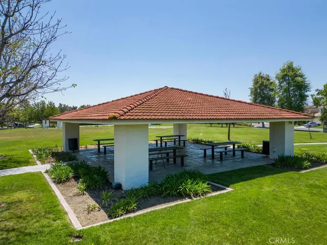 Community area