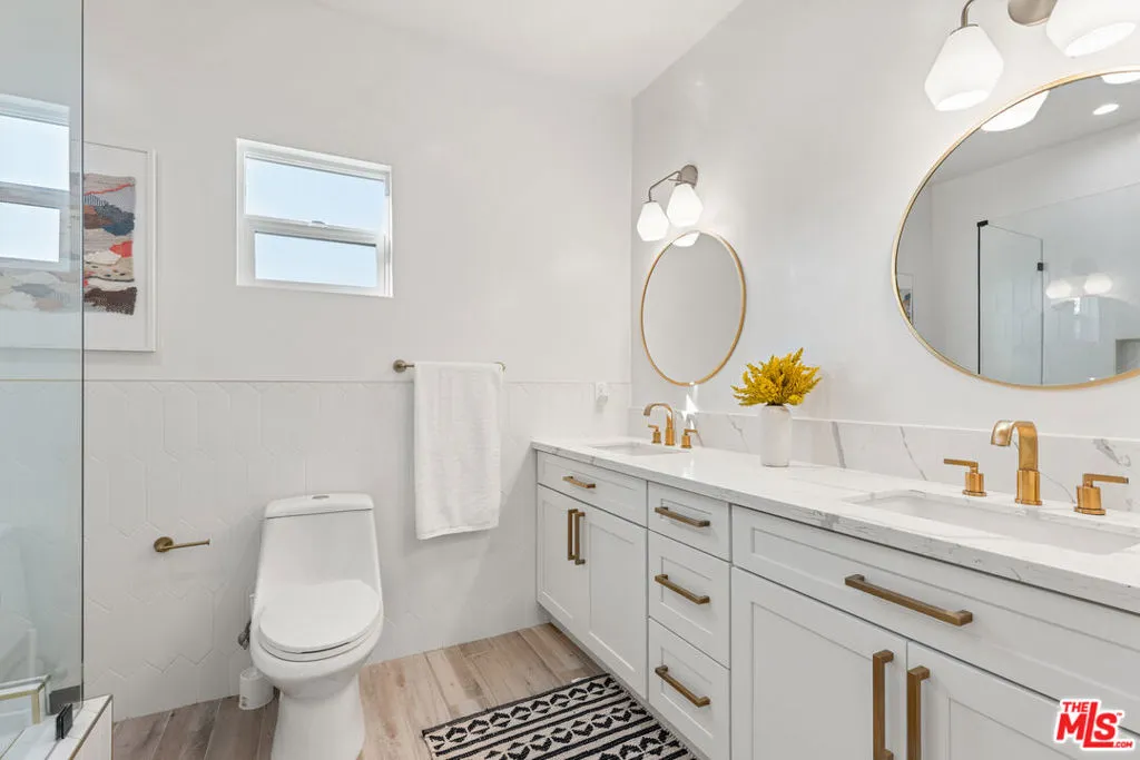 3843 Minerva Avenue, Los Angeles, California 90066 home-pic-11