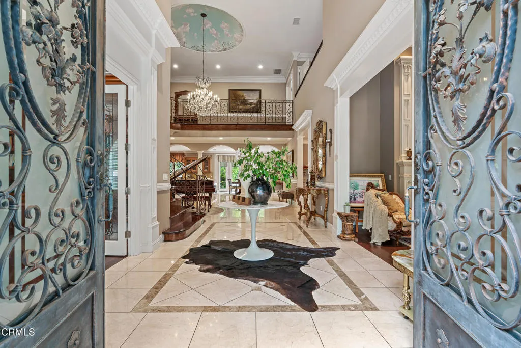 1737 Fairmount Avenue, La Canada Flintridge, California 91011, 5 Bedrooms Bedrooms, ,6 BathroomsBathrooms,Residential,For Sale,Fairmount,P1-22017