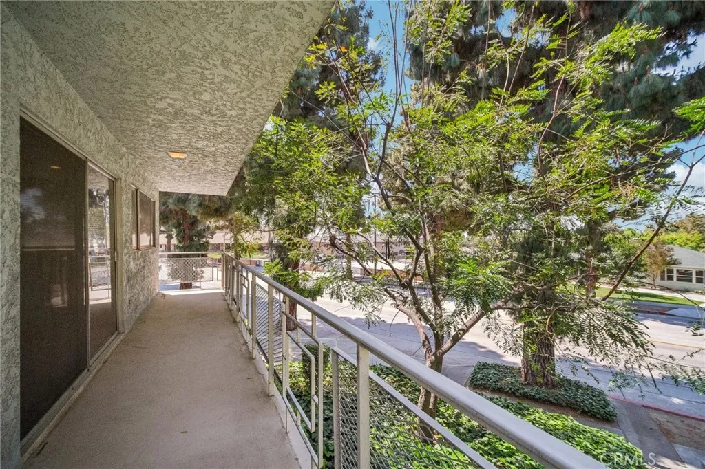 12031 Beverly Boulevard 1d, Whittier, California 90601 home-pic-21